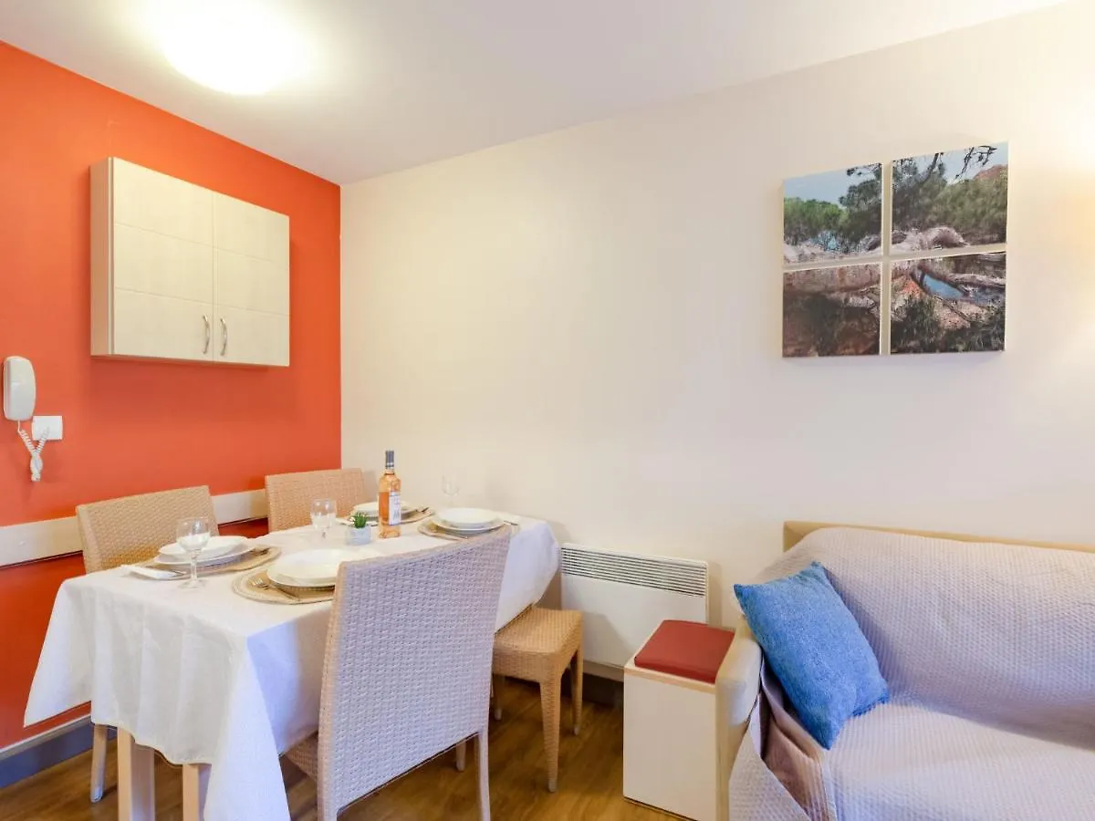 Saint-Raphaël Studio Village Cap Esterel - L'Esquinade-101 By Interhome